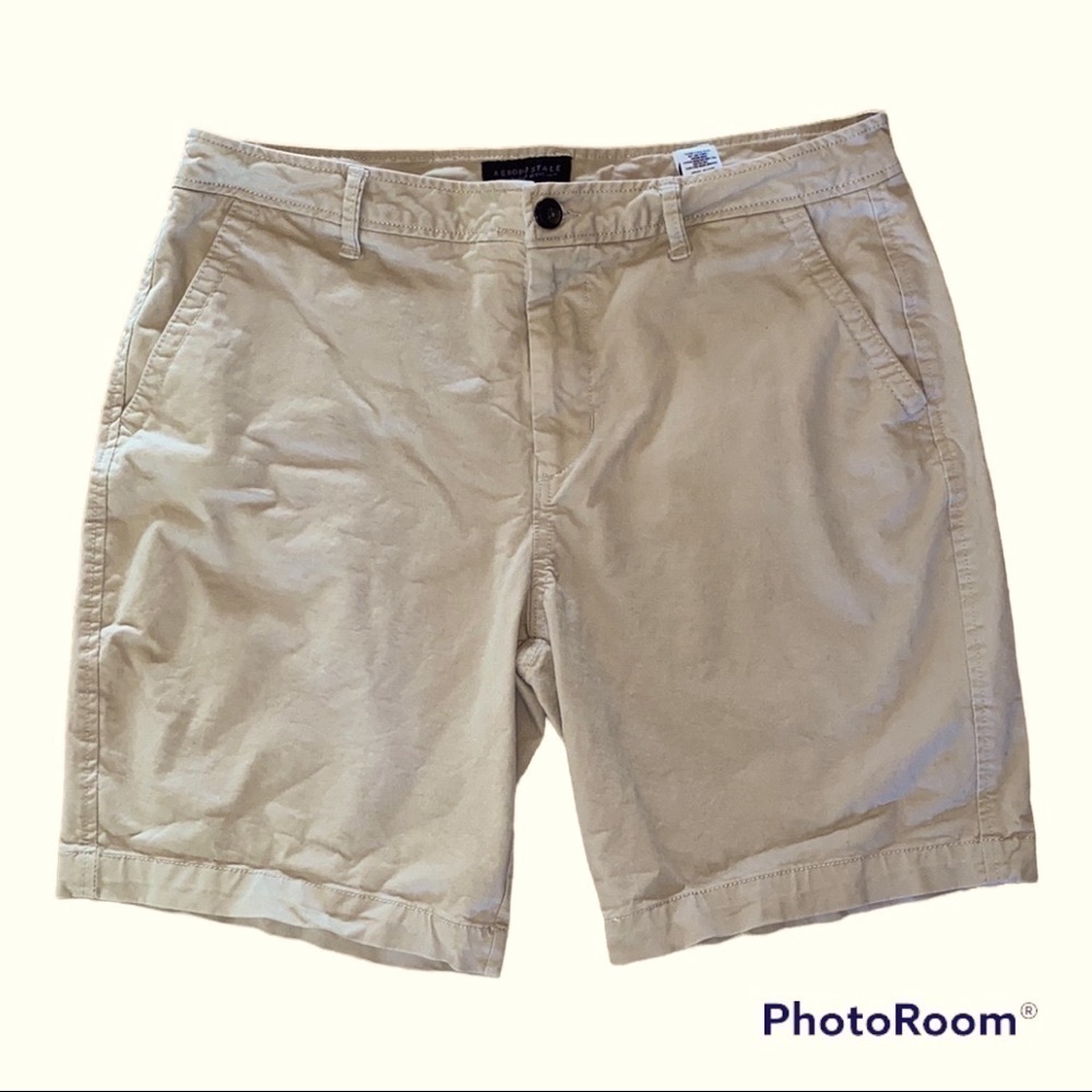 Aeropostale Khaki Beige Shorts Mens 36